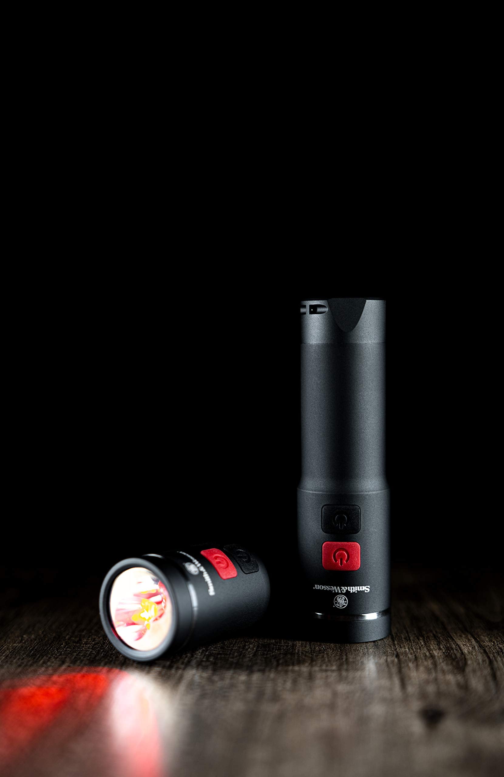 Compact Heavy-Duty Micro Flashlight for EDC & Outdoor Use