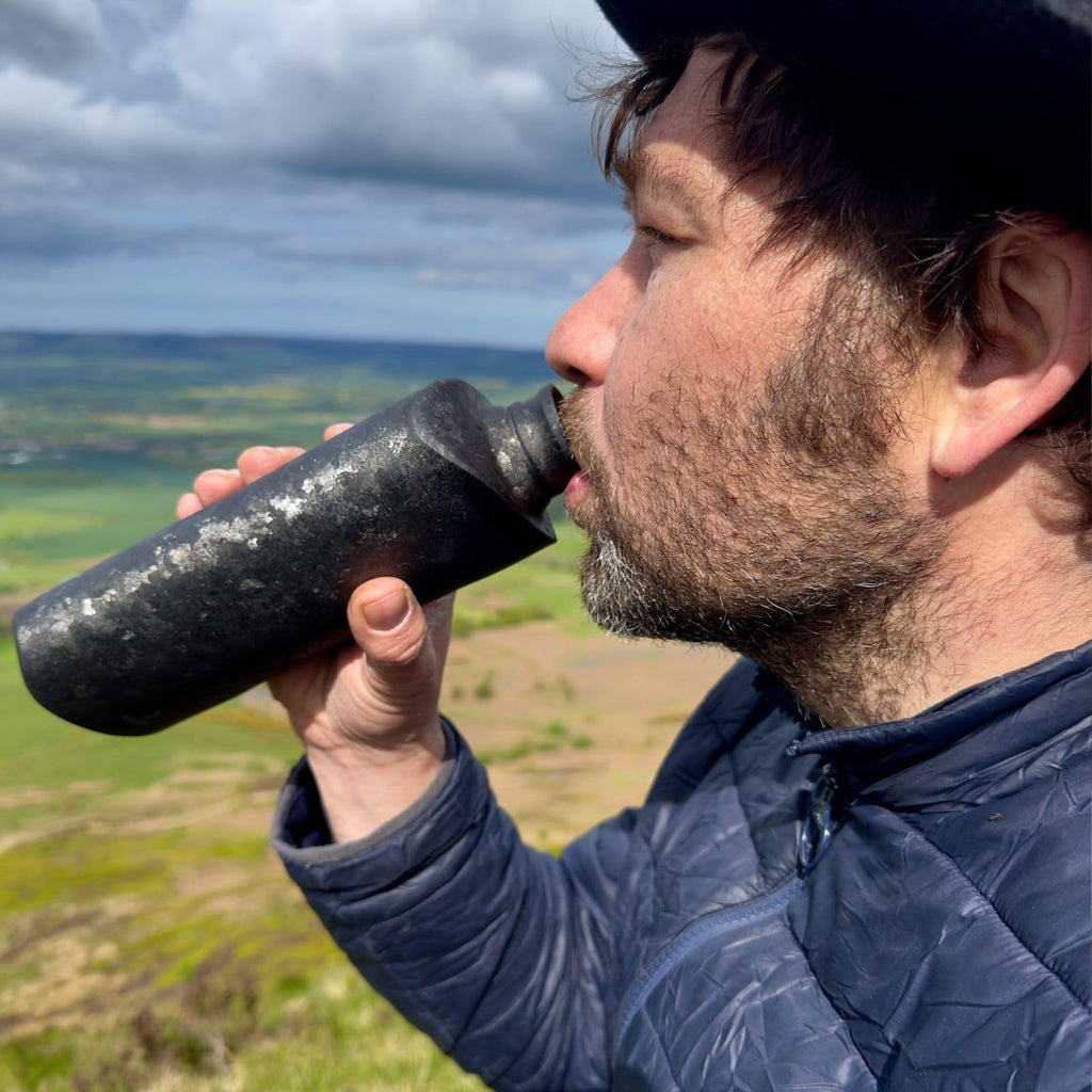 Ultralight Titanium Water Bottle – Leakproof, Black