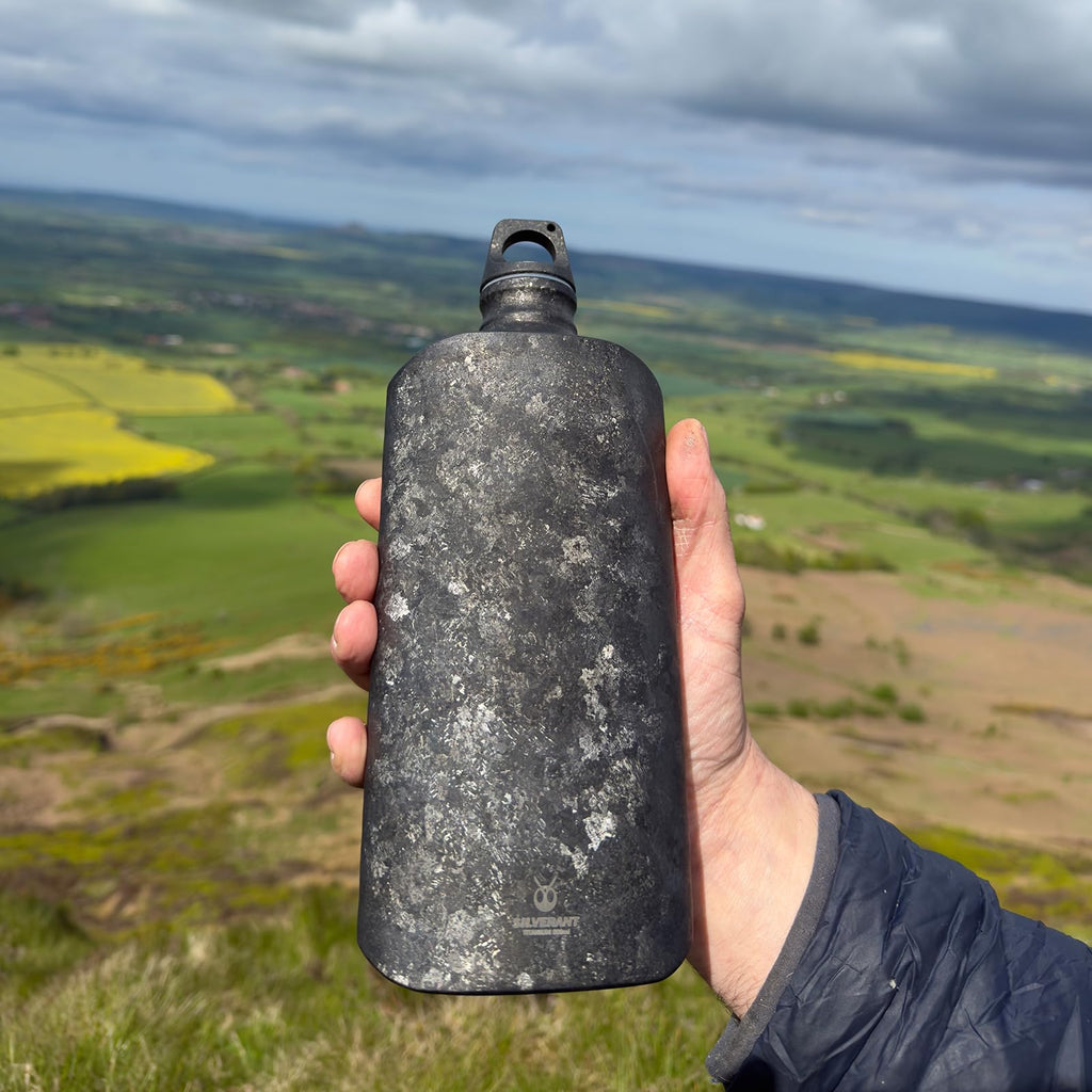 Ultralight Titanium Water Bottle – Leakproof, Black